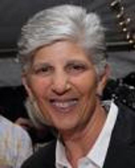Patty Ellis Headshot