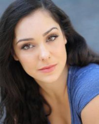 Karli Dinardo Headshot