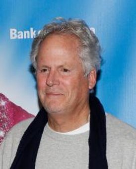 Cliff De Young Headshot