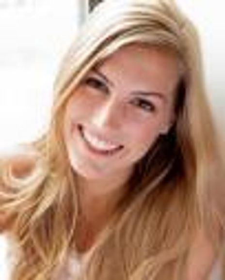 Maggie McGuire Headshot