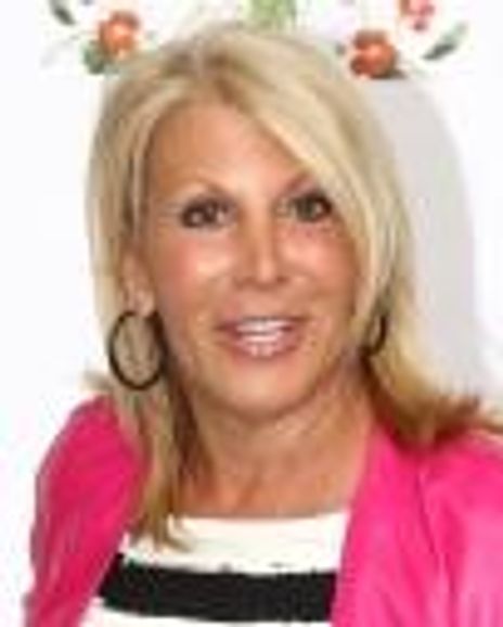 Dottie Herman Headshot