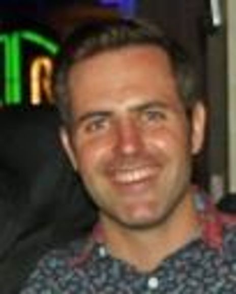 Alex Hopkins Headshot