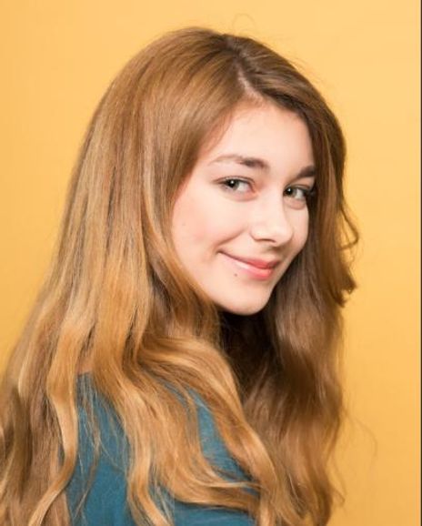 Olivia Knox Headshot