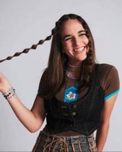 Ava Della Pietra Headshot