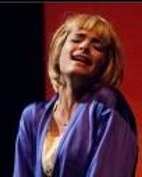 Nanina Rosebud Headshot