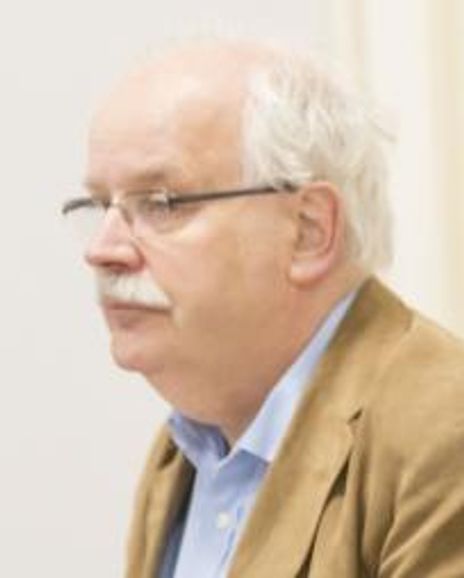 Russell Jackson Headshot