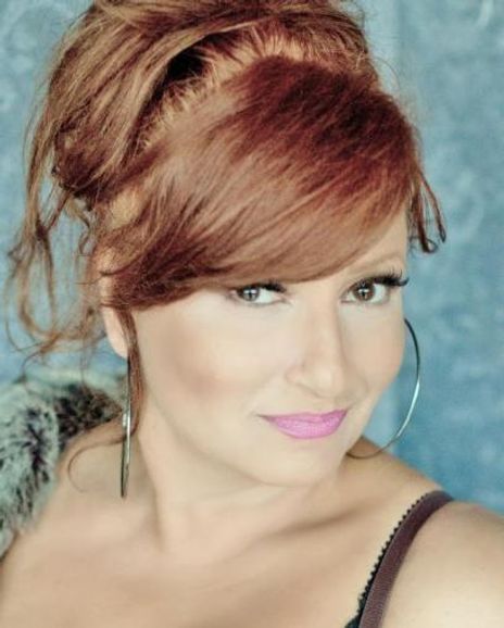 Shana Dirik Headshot