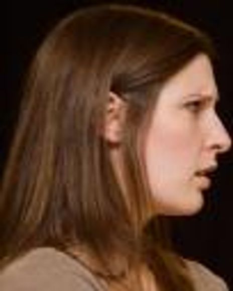 Erin Campagnoni Headshot