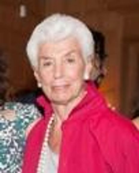 Joan Davidson Headshot