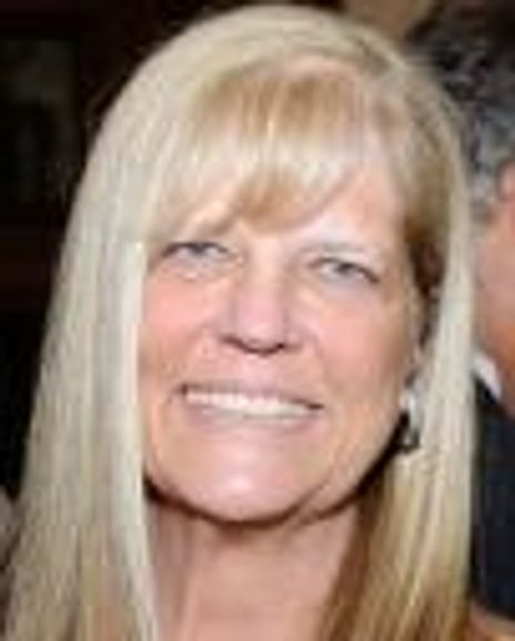 Suzanne Magaziner Headshot