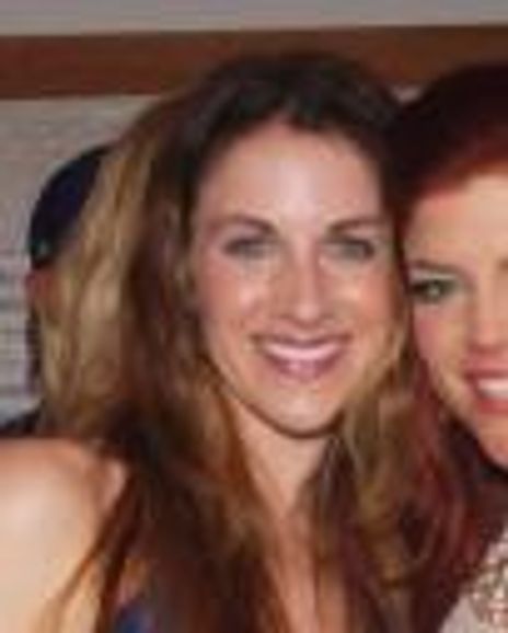 Jennifer De Minco Headshot