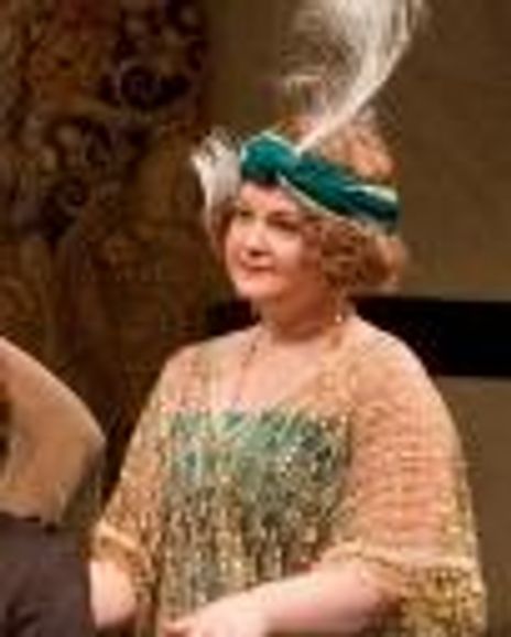 Elizabeth DeShong Headshot