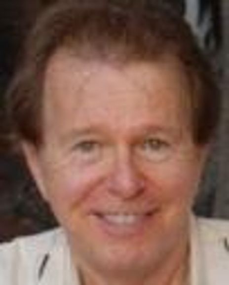 Mike Dennis Headshot