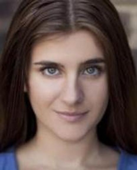 Emily Reusswig Headshot