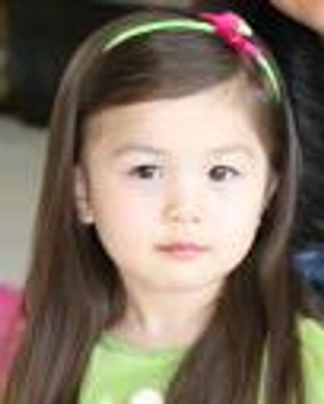 Arianna Yi Headshot
