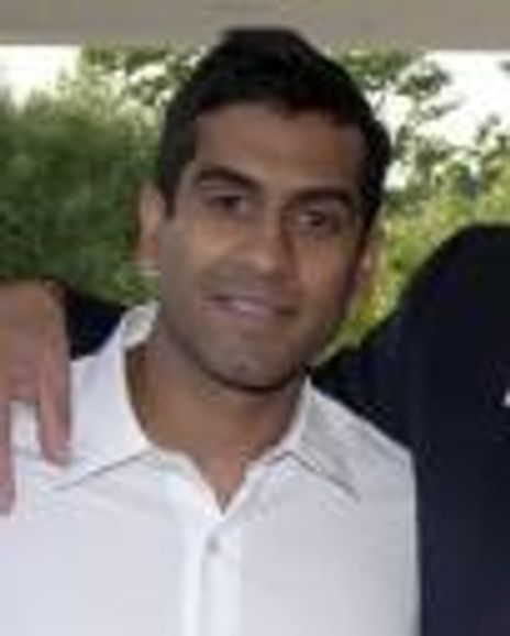 Amol Shah Headshot