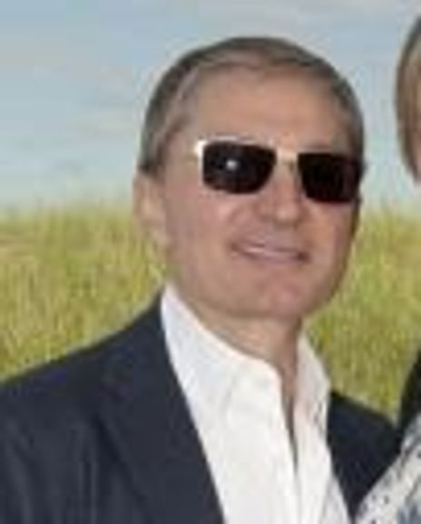 Gary Flom Headshot