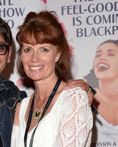 Caroline Harding Headshot