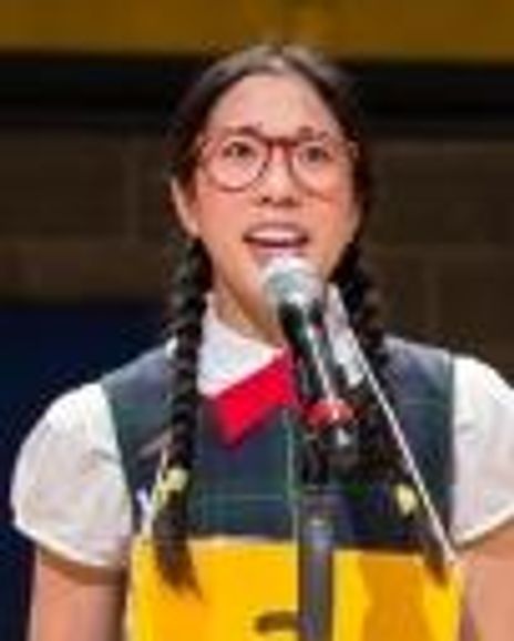 Stephenie Soohyun Park Headshot