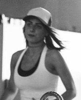 Karina Hind Headshot