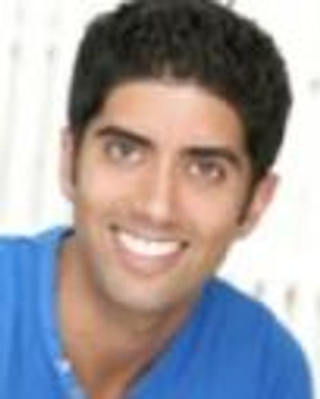 Reza Breakstone Headshot