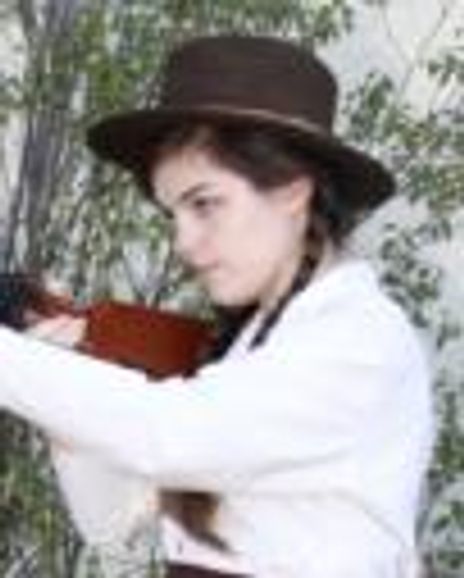 Mindy Truman Headshot