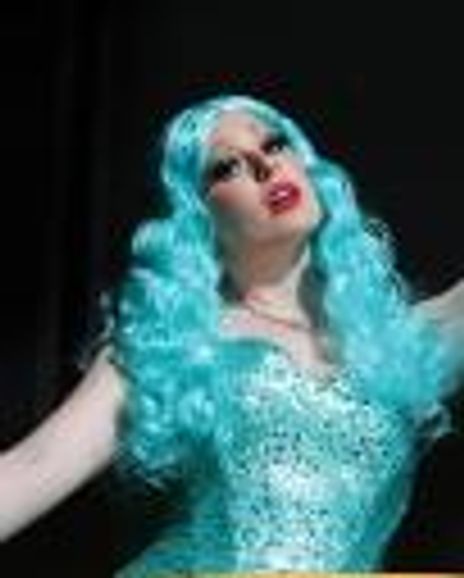 Kalia Medeiros Headshot