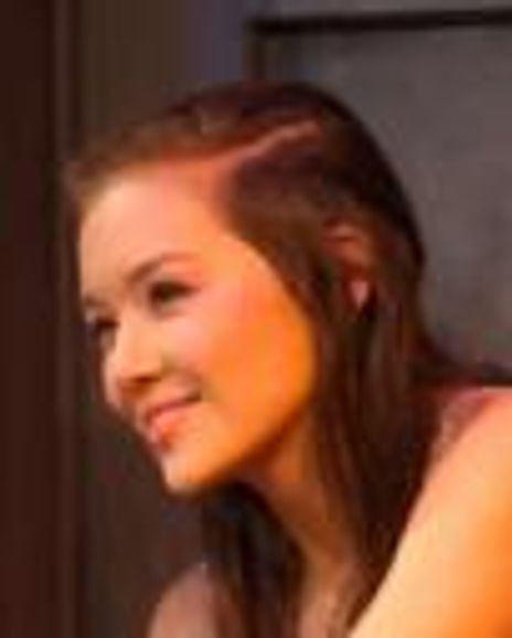 Julia Cassandra Smith Headshot