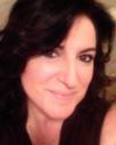 Victoria (toy) Deiorio Headshot