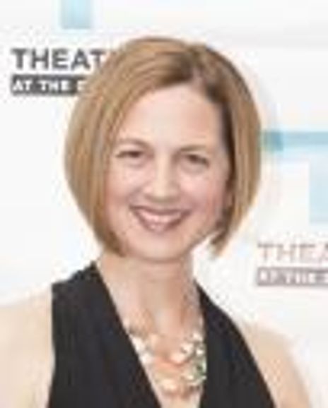 Tina Gluschenko Headshot