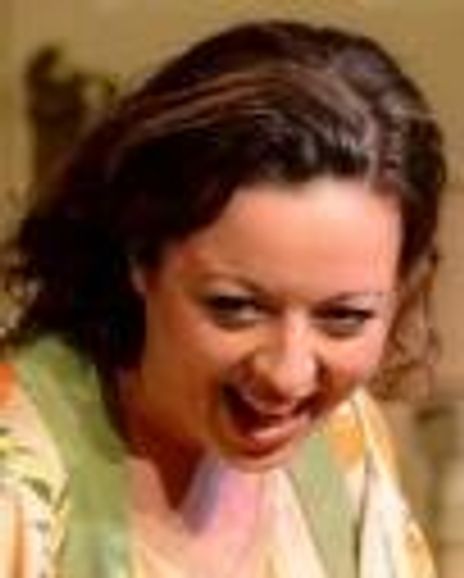 Rachel Nadeau Headshot