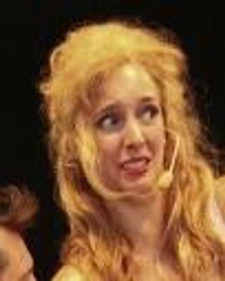 Amanda Catania Headshot