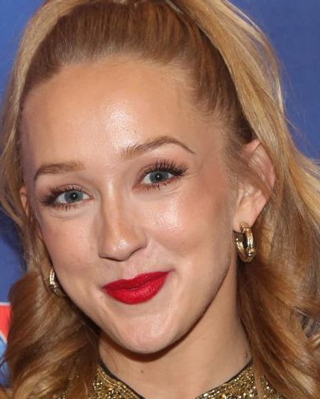 Becca Petersen Headshot