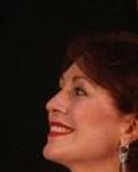 Ruth Redman Headshot