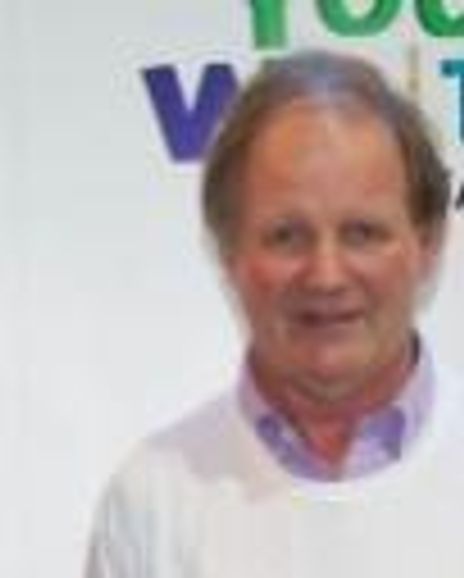 Rhian Hutchings Headshot