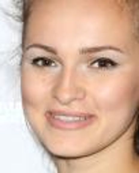 Sara Cvijovic Headshot