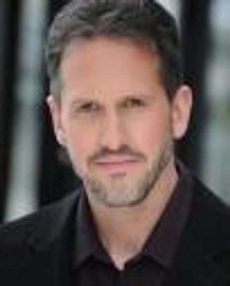 Christopher Sanders Headshot