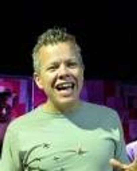 Rob Deering Headshot