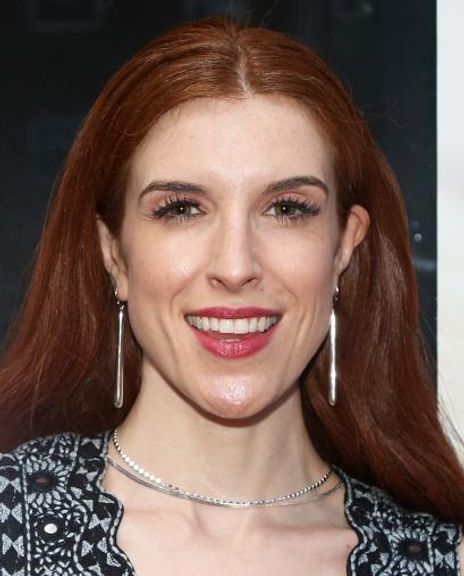 Courtney Bassett Headshot