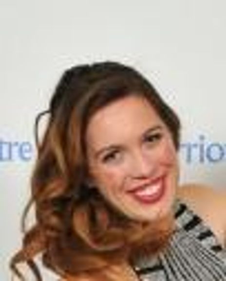 Desiree Staples Headshot