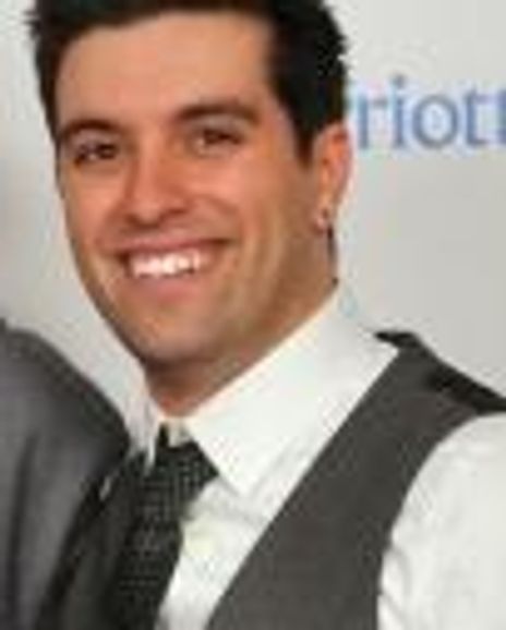 Ian Saunders Headshot