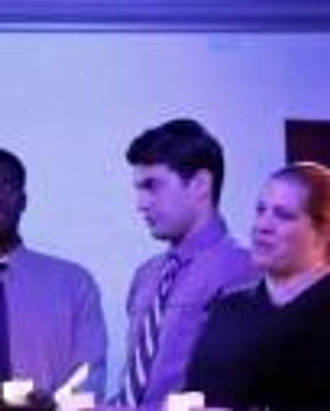 Leslie Nemet Headshot