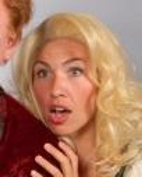 Danielle Valentine Headshot