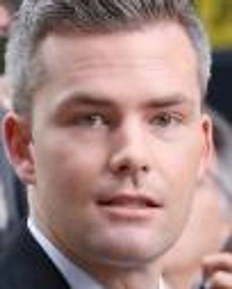 Ryan Serhant Headshot