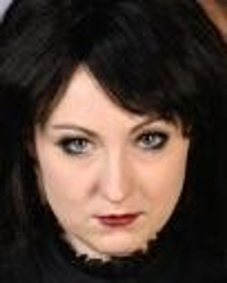 Lauren Cupples Headshot