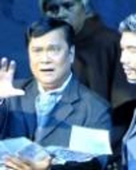 Roanldo Abarquez Headshot