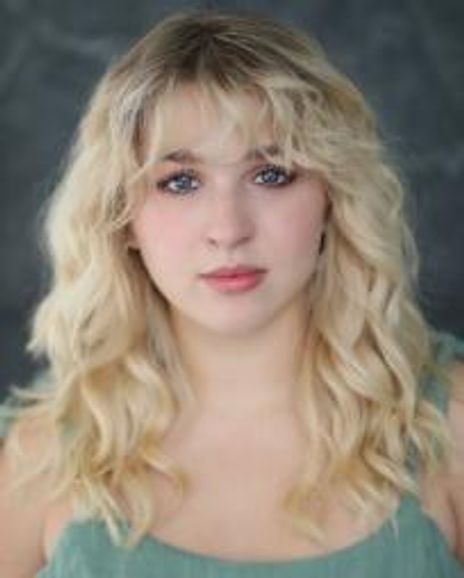 Avery Rose Pedell Headshot