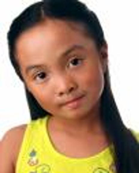 Sydney Chan Headshot