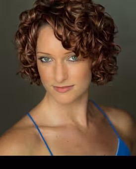 Jena VanElslander Headshot