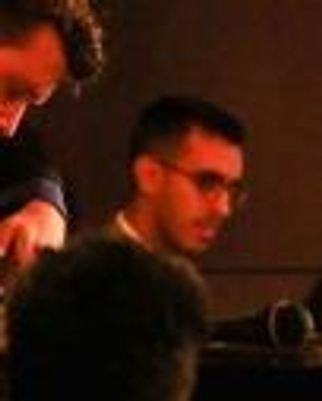 Devon Gillingham Headshot